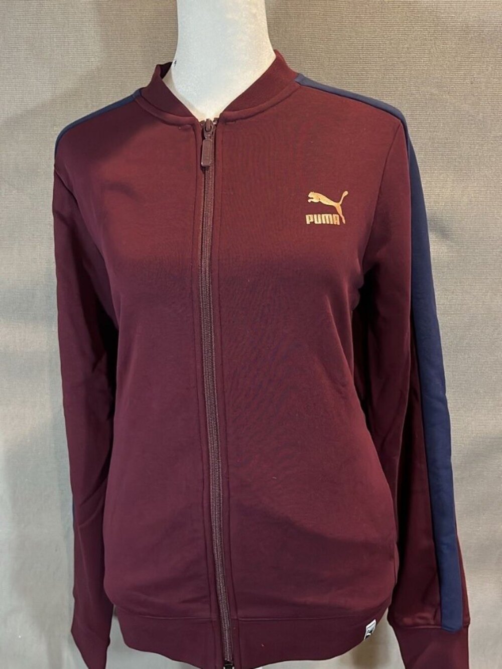 Puma Woman’s Zip Up Sweater